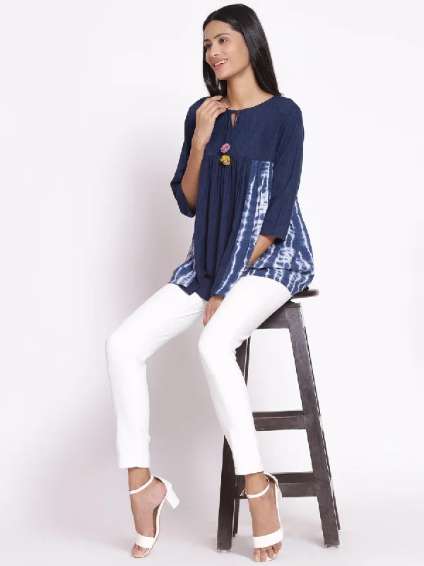 Women Navy Blue Round Neck Tunic