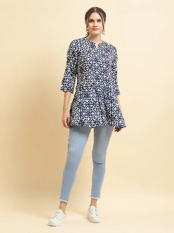 Women Liva Rayon Navy Blue Geometric Print Tunic