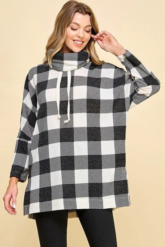 Plaid Turtleneck Pullover Top