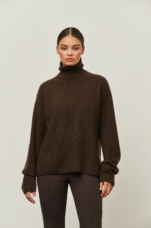 The Lyle - Choco Ribbed Cashmere Turtle Neck Sweater