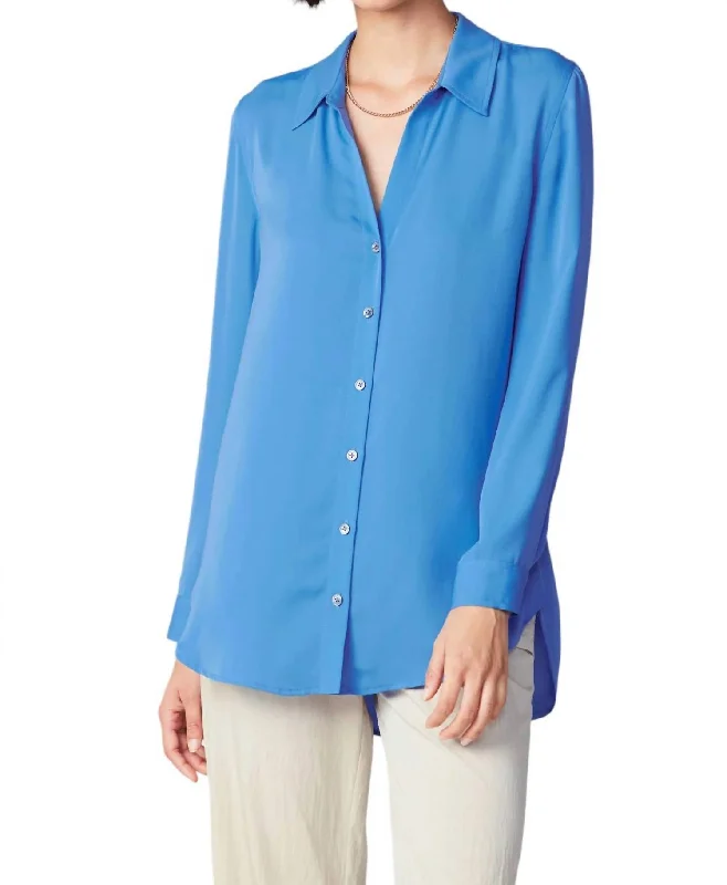 Spread Collar Button Down Shirt In Azure Blue