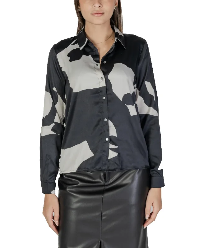 Only V-Neck Long Sleeve Polyester Shirt