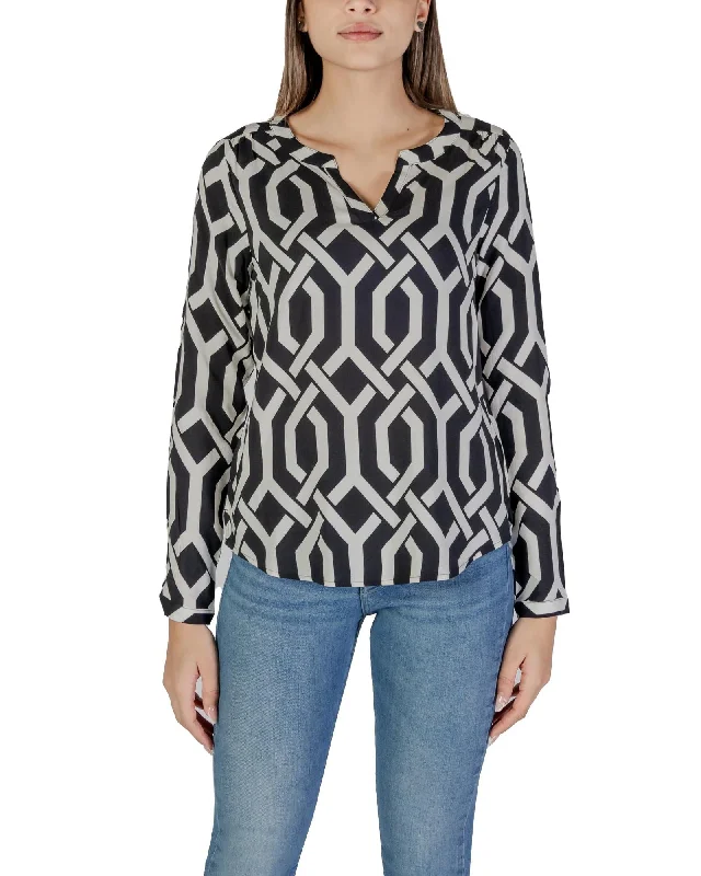 Street One Long Sleeve V-Neck Shirt with 100% Viscose Composition