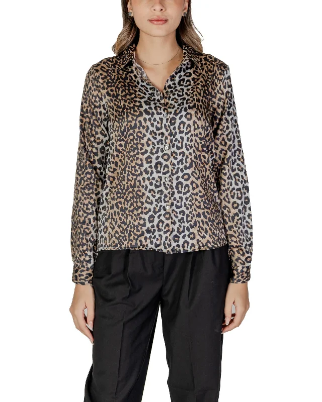 Only Leopard Print V-Neck Long Sleeve Shirt